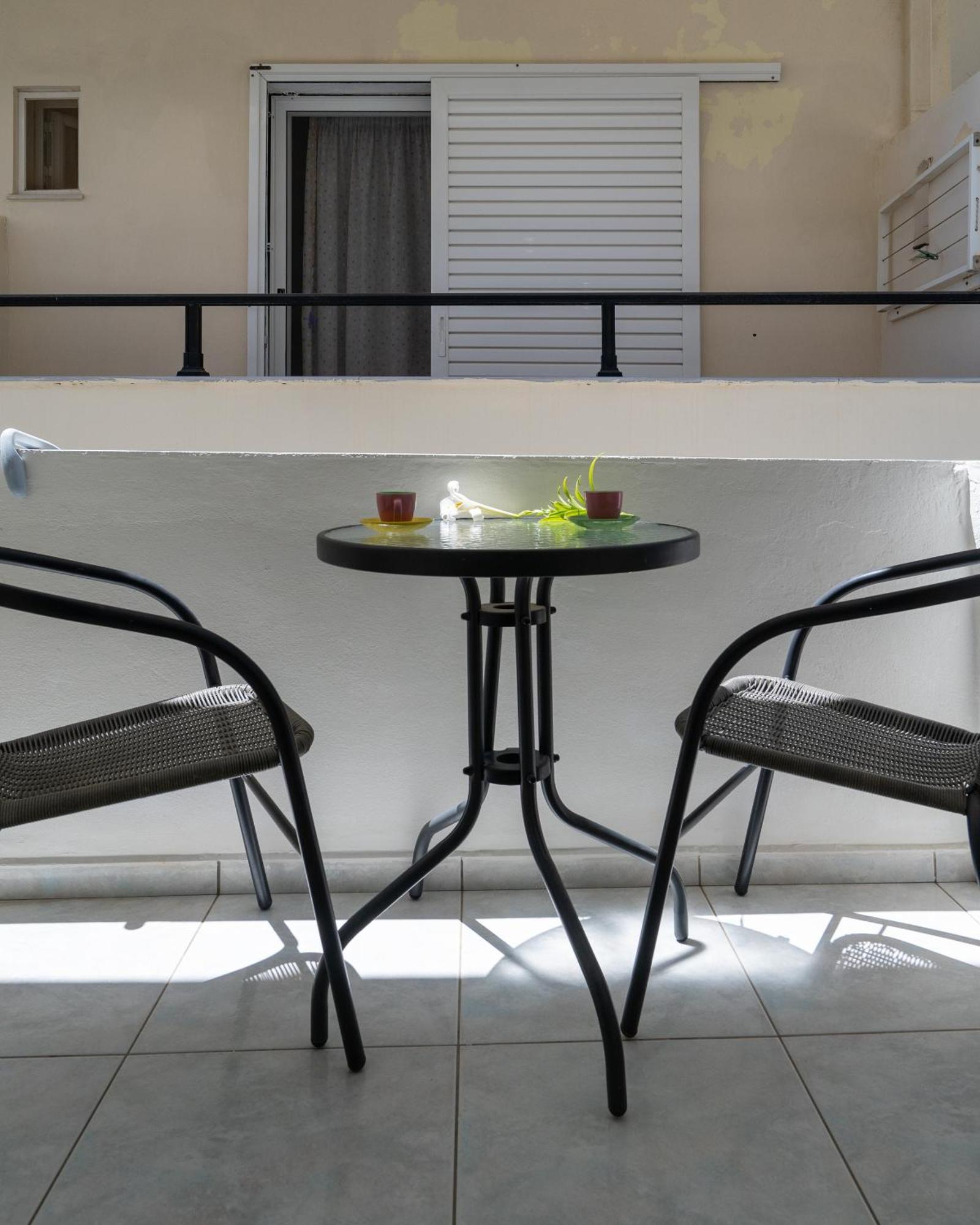 Giant Woman Apartment Tsoutsouros  Luaran gambar