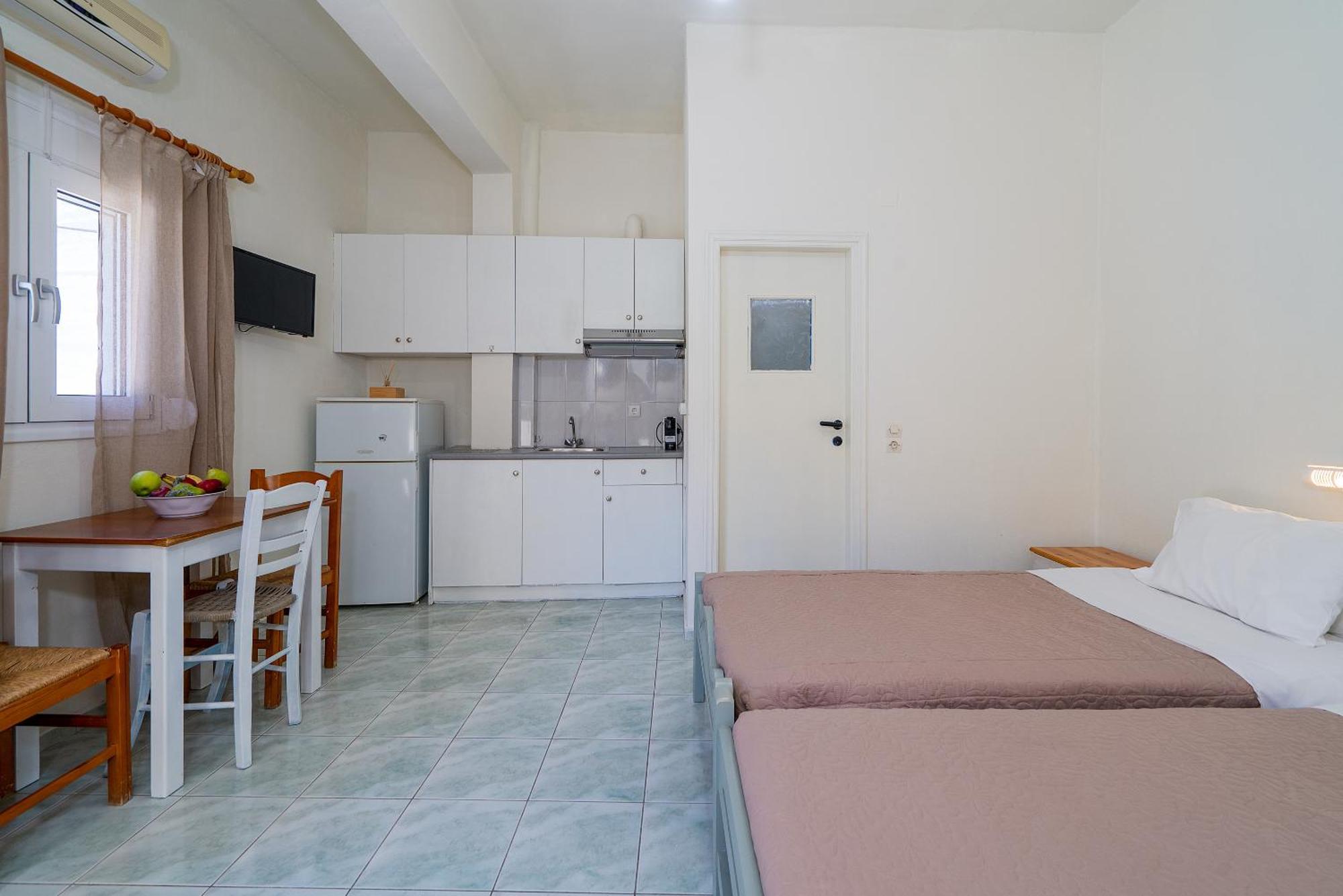 Giant Woman Apartment Tsoutsouros  Luaran gambar